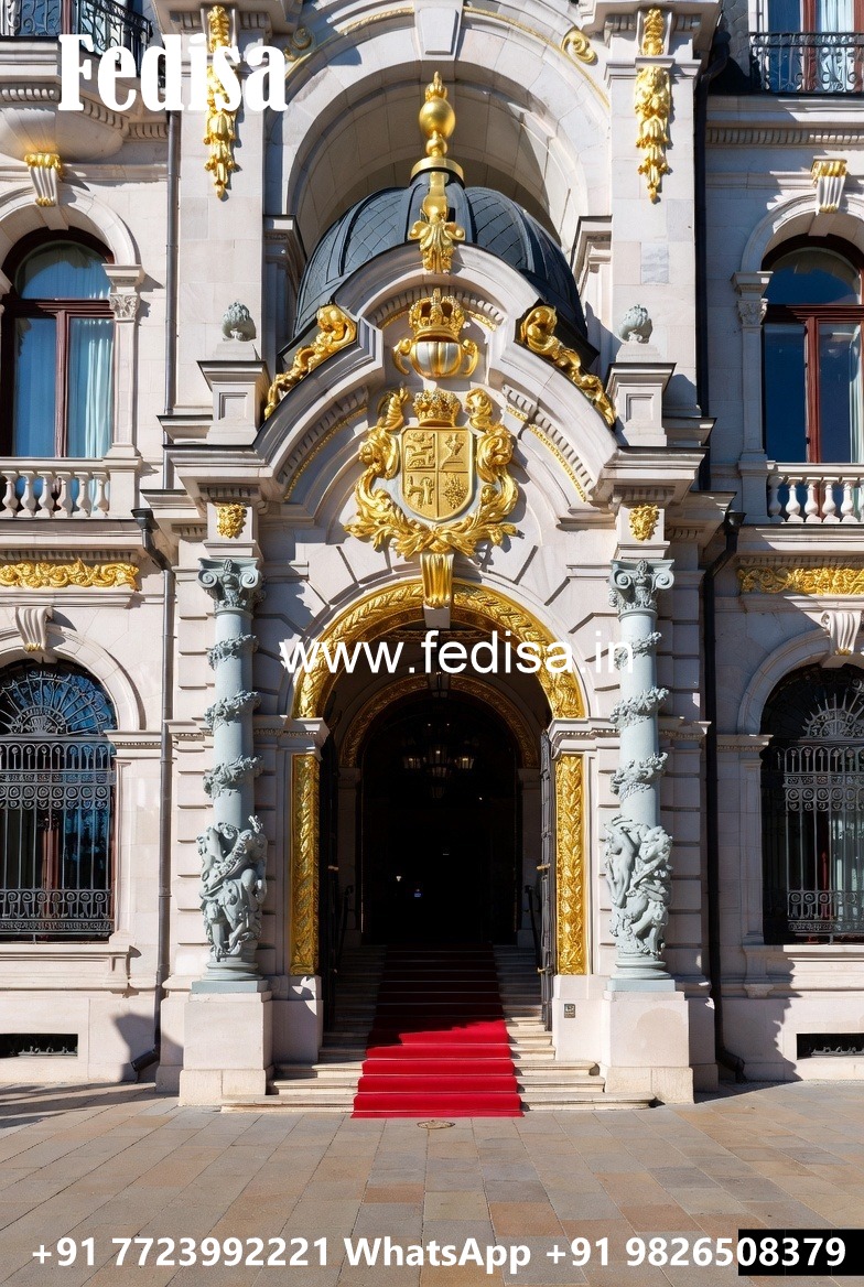 Luxury Hotel Exterior with Modern Glass Panels No-5366